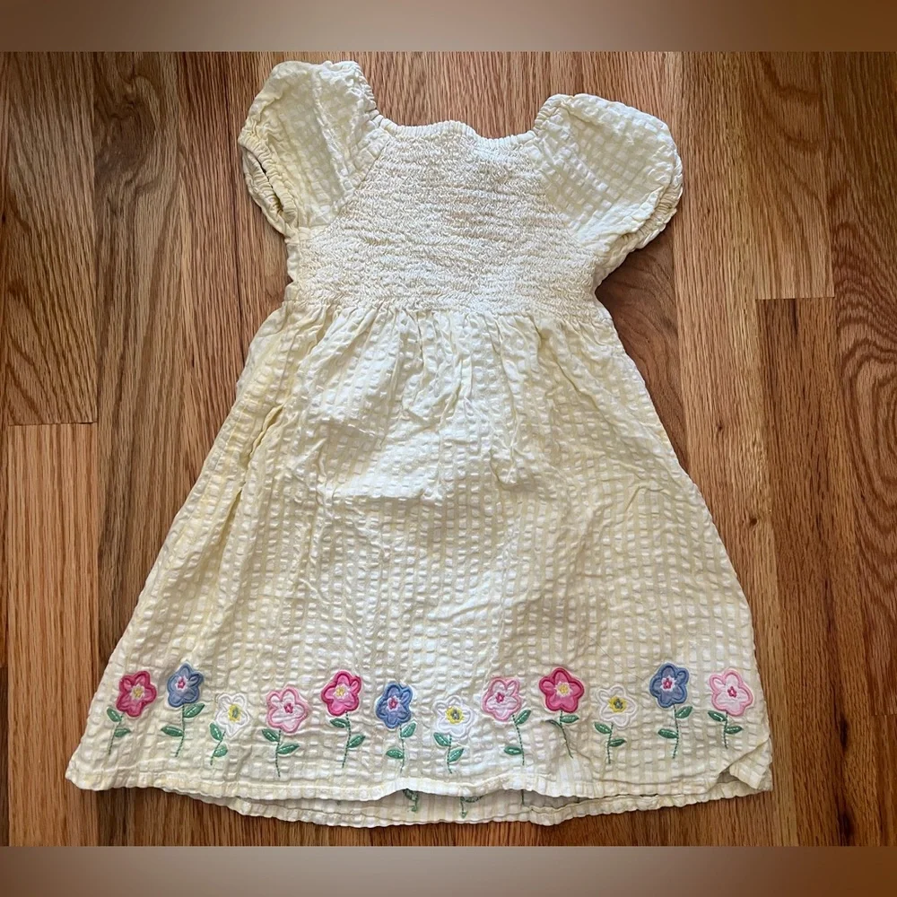 Summer girl bundle 18-24 month baby flower dress swim bubble shorts 7 onesies